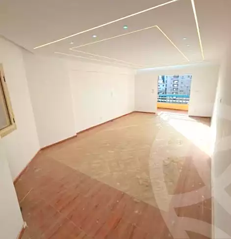 https://aqarmap.com.eg/en/listing/6977543-for-sale-alexandria-el-asafra-l-sfr-bhry