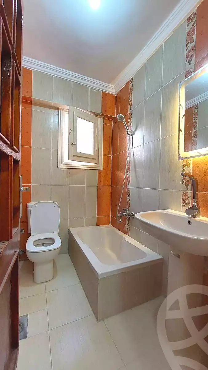https://aqarmap.com.eg/ar/listing/6977549-for-sale-alexandria-al-agamy-shataa-el-nakheel