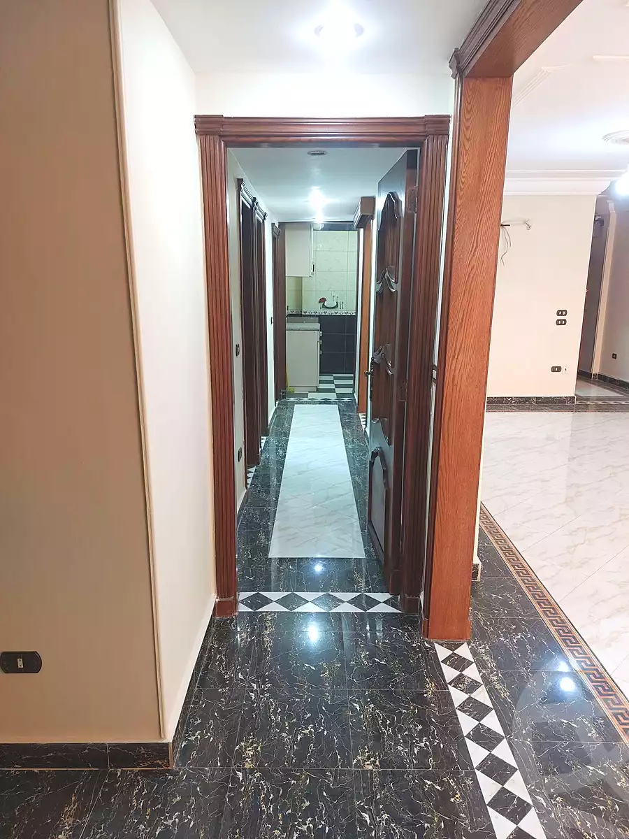 https://aqarmap.com.eg/ar/listing/6977602-for-sale-cairo-hadayek-el-ahram-mntq