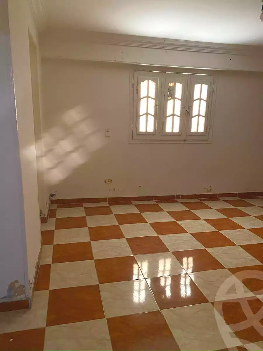 https://aqarmap.com.eg/ar/listing/6977791-for-sale-cairo-faisal-kafr-tohormos-mohammed-hasan-st