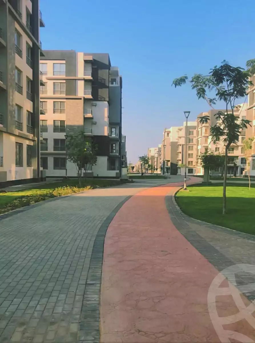 https://aqarmap.com.eg/ar/listing/6977819-for-rent-cairo-el-sheikh-zayed-city-compounds-jn-2