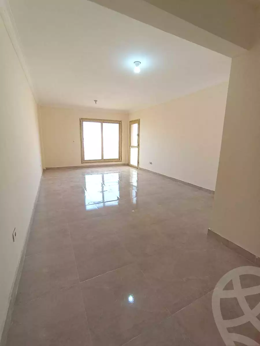 https://aqarmap.com.eg/ar/listing/6977819-for-rent-cairo-el-sheikh-zayed-city-compounds-jn-2