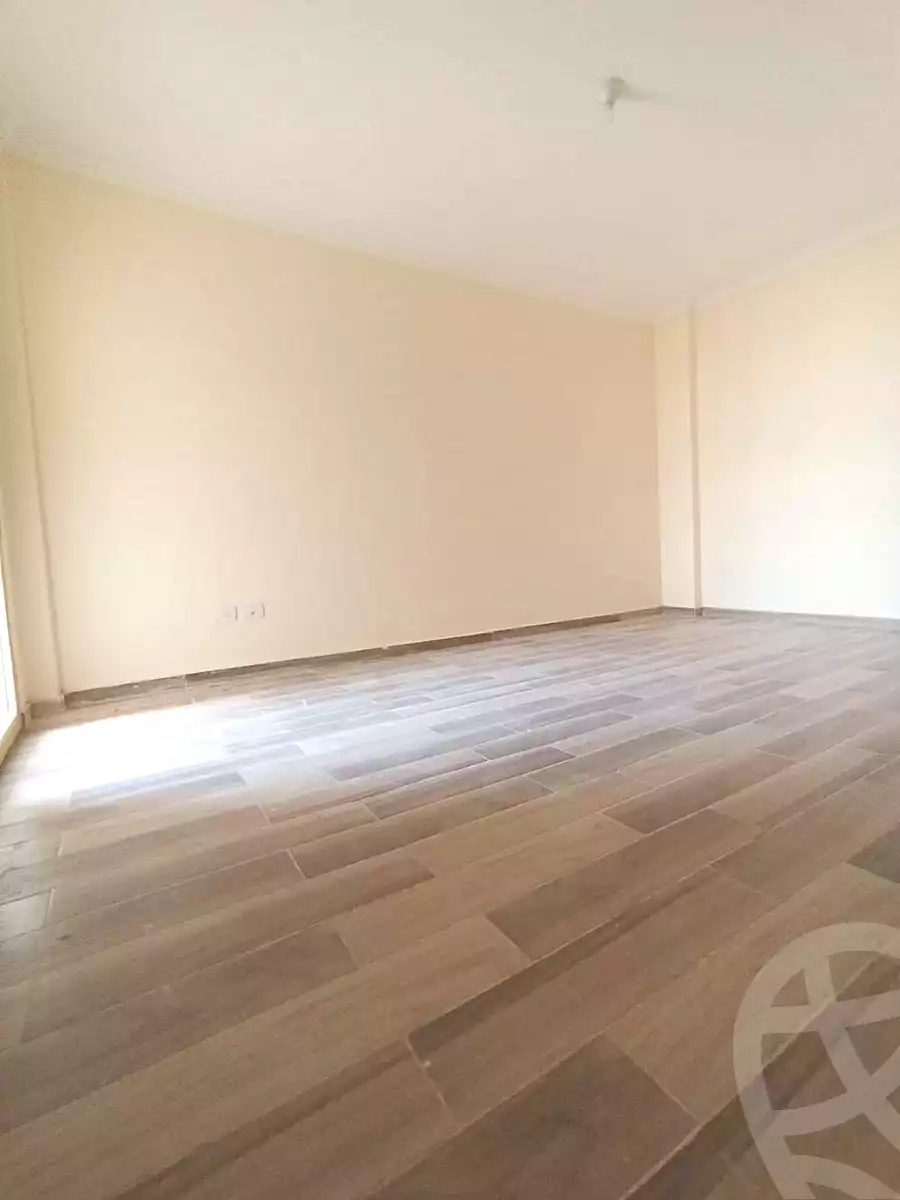 https://aqarmap.com.eg/ar/listing/6977917-for-rent-cairo-el-sheikh-zayed-city-compounds-jn-2