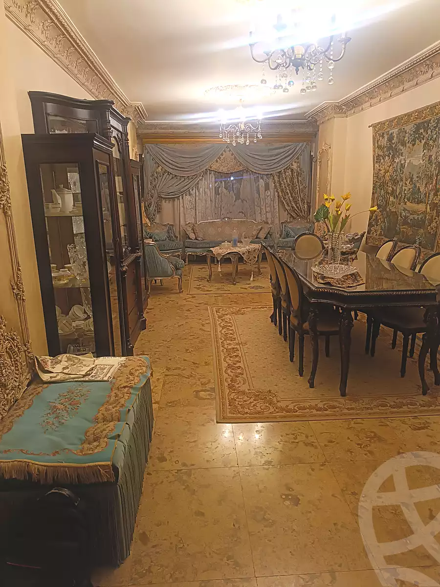 https://aqarmap.com.eg/ar/listing/6977948-for-sale-cairo-mokattam-lhdb-l-ly-shareaa-9