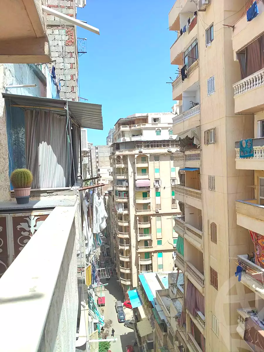 https://aqarmap.com.eg/en/listing/6977980-for-sale-alexandria-sydy-bshr