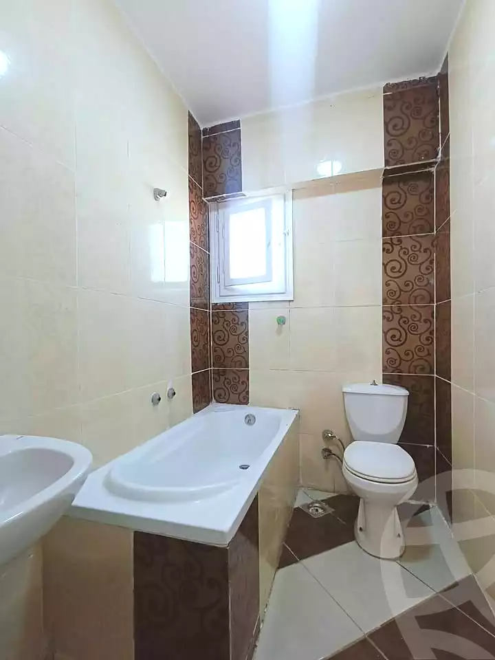 https://aqarmap.com.eg/ar/listing/6978057-for-sale-alexandria-al-agamy-shataa-el-nakheel