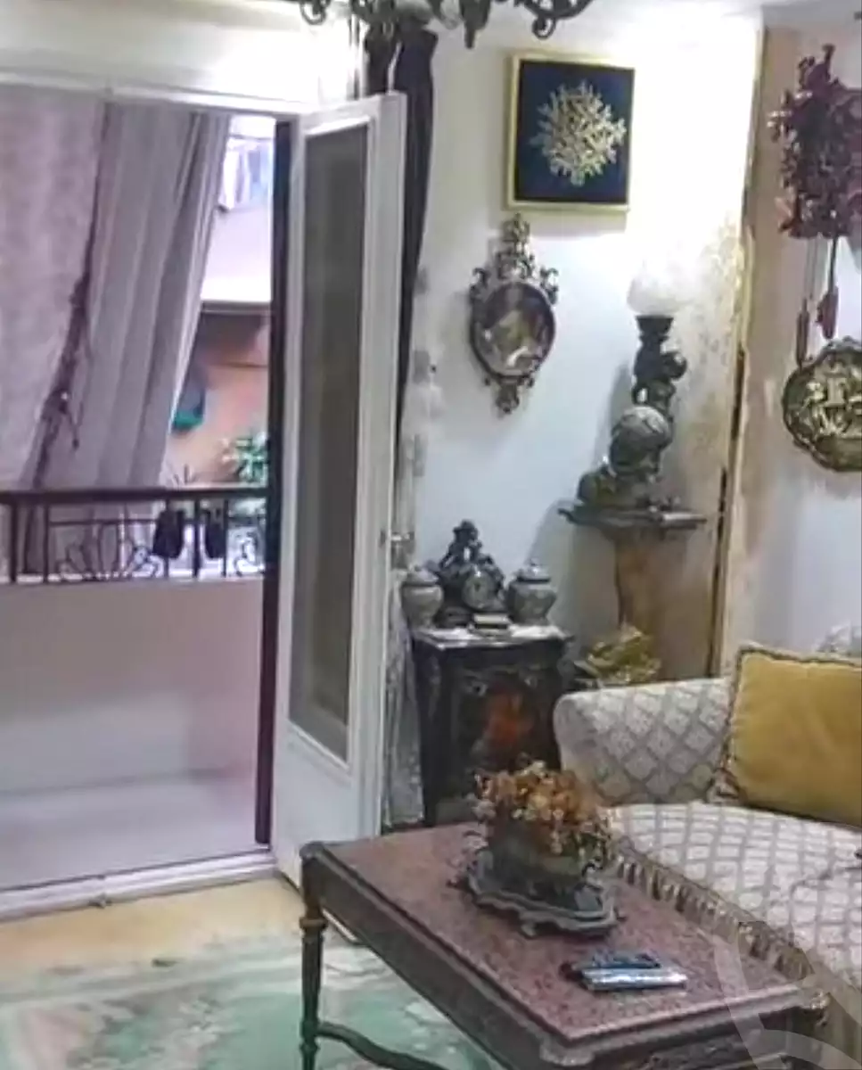 https://aqarmap.com.eg/ar/listing/6978457-for-sale-cairo-ain-shams-ahmed-esmat-st