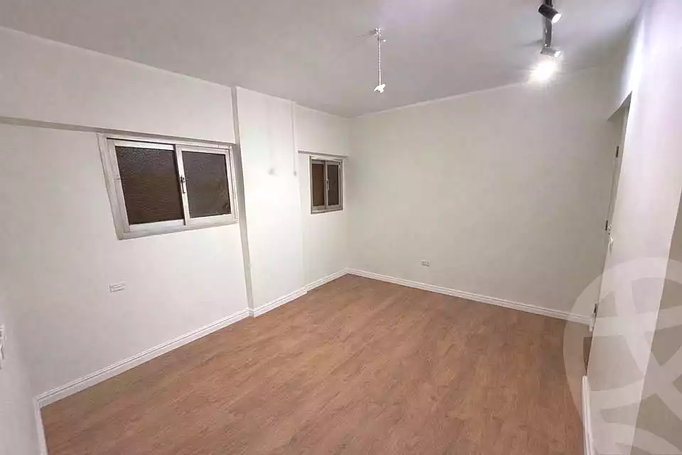 https://aqarmap.com.eg/en/listing/6978632-for-sale-cairo-faisal-shareaa-el-malek-fasel