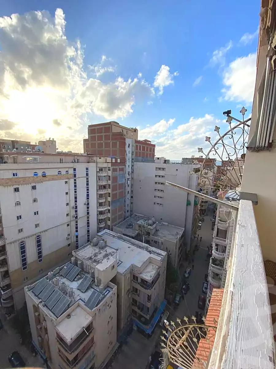 https://aqarmap.com.eg/ar/listing/6978641-for-sale-alexandria-al-agamy-lbytsh-bianchiii