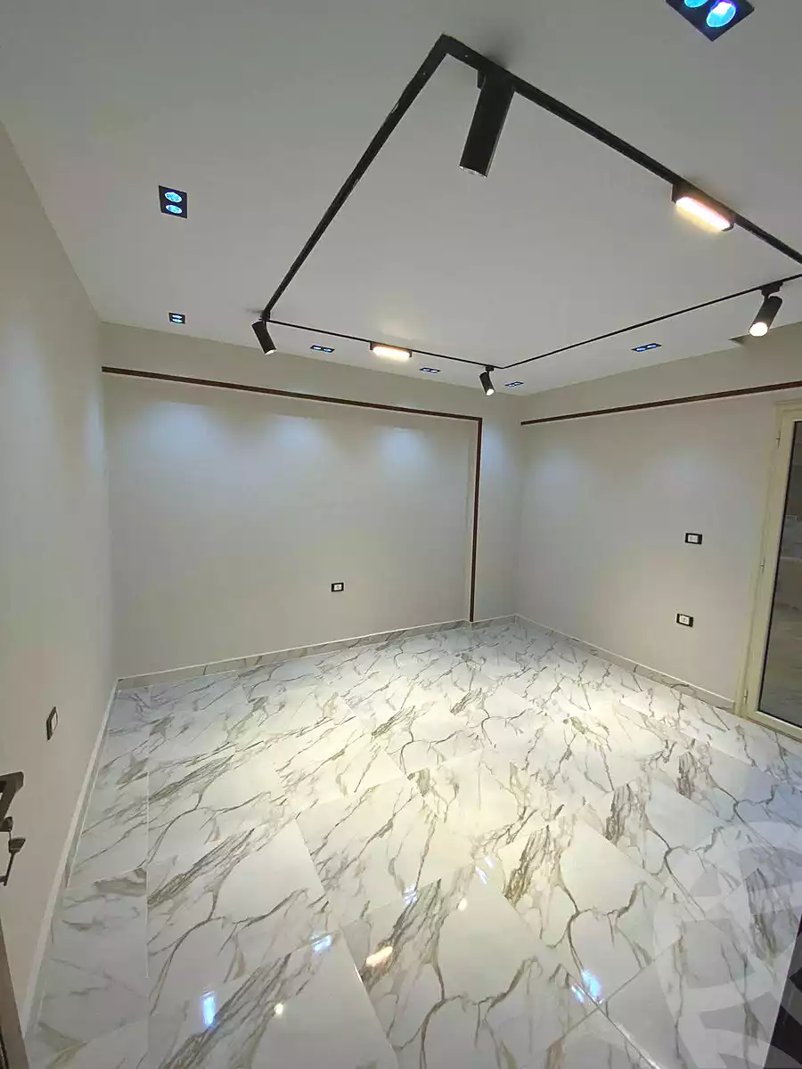 https://aqarmap.com.eg/en/listing/6978648-for-sale-alexandria-al-agamy-lbytsh-shahr-al-assal-st