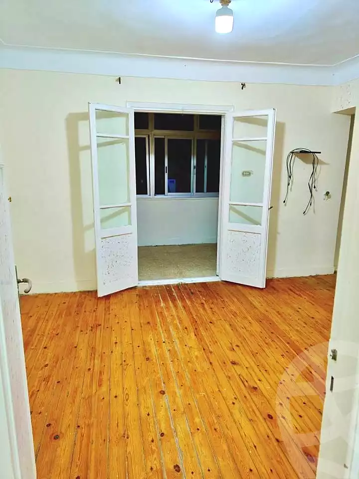 https://aqarmap.com.eg/ar/listing/6978049-for-rent-alexandria-el-asafra-l-sfr-bhry