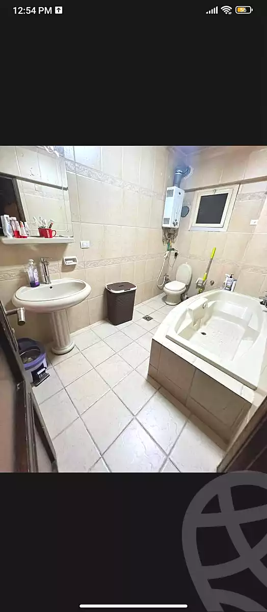 https://aqarmap.com.eg/en/listing/6978813-for-sale-cairo-helwan-helwan-el-sharkeya-heidar-st