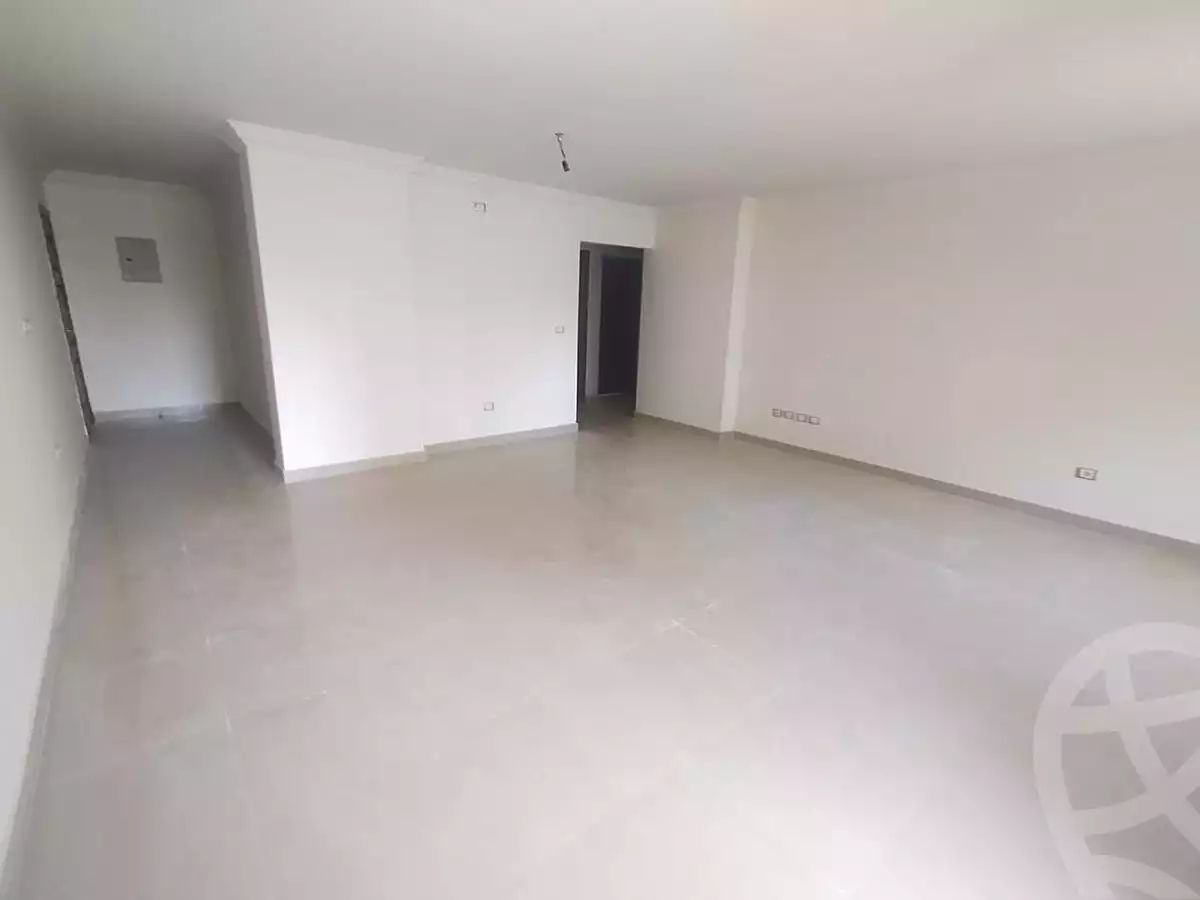 https://aqarmap.com.eg/ar/listing/6978881-for-rent-cairo-new-cairo-compounds-jyd