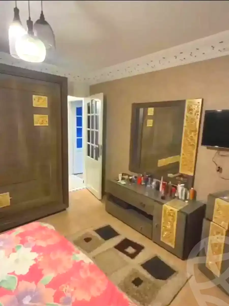 https://aqarmap.com.eg/ar/listing/6979130-for-sale-alexandria-moharram-bey-grin-st