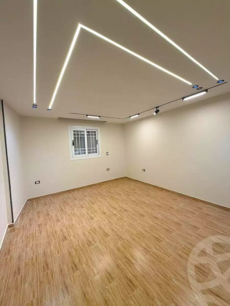 https://aqarmap.com.eg/ar/listing/6979346-for-sale-alexandria-al-agamy-lbytsh-el-reyad-st