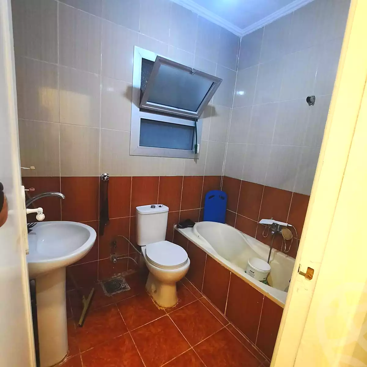 https://aqarmap.com.eg/en/listing/6979561-for-sale-alexandria-al-agamy-el-hanouvel