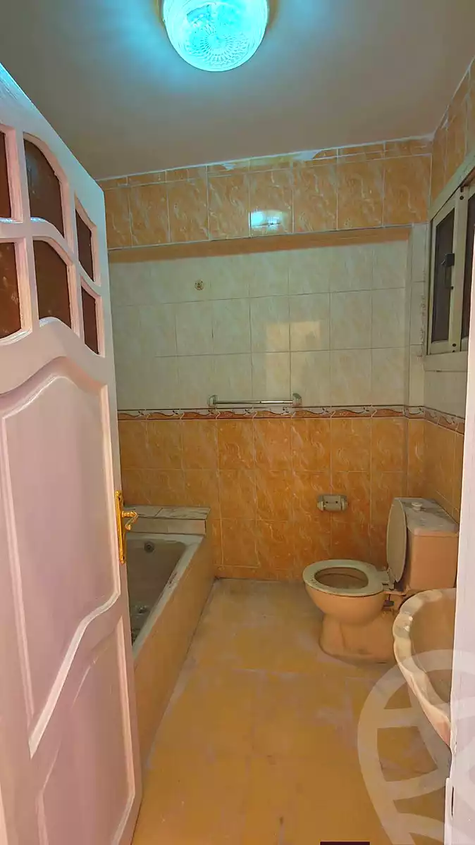 https://aqarmap.com.eg/ar/listing/6979578-for-sale-alexandria-al-agamy-el-hanouvel-al-haded-we-al-soulb-st