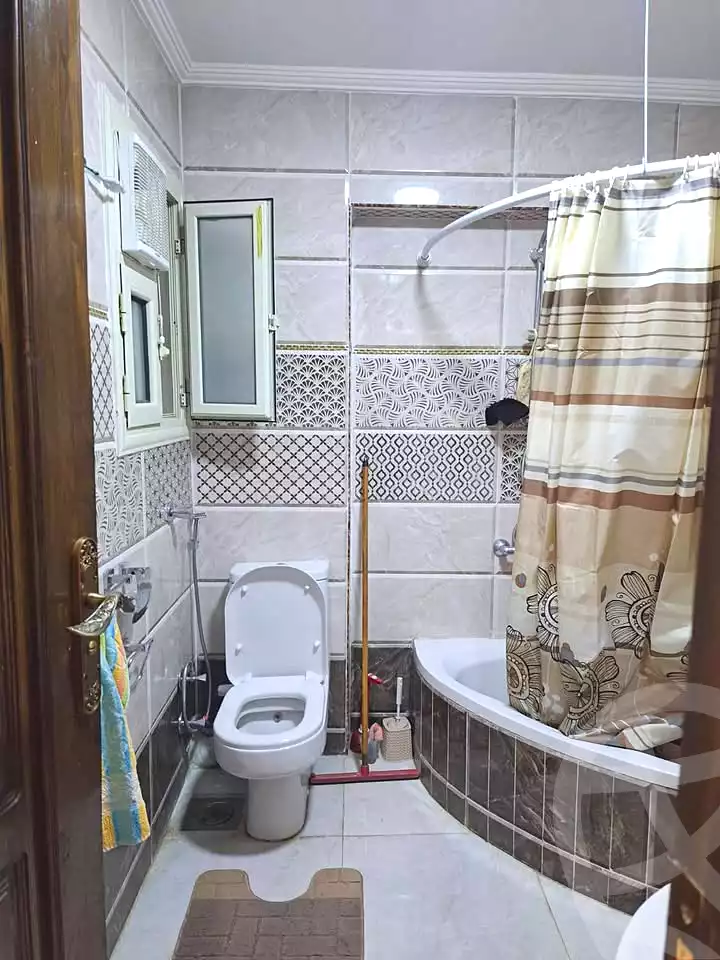 https://aqarmap.com.eg/en/listing/6979746-for-sale-alexandria-new-miami-el-quds-school-st