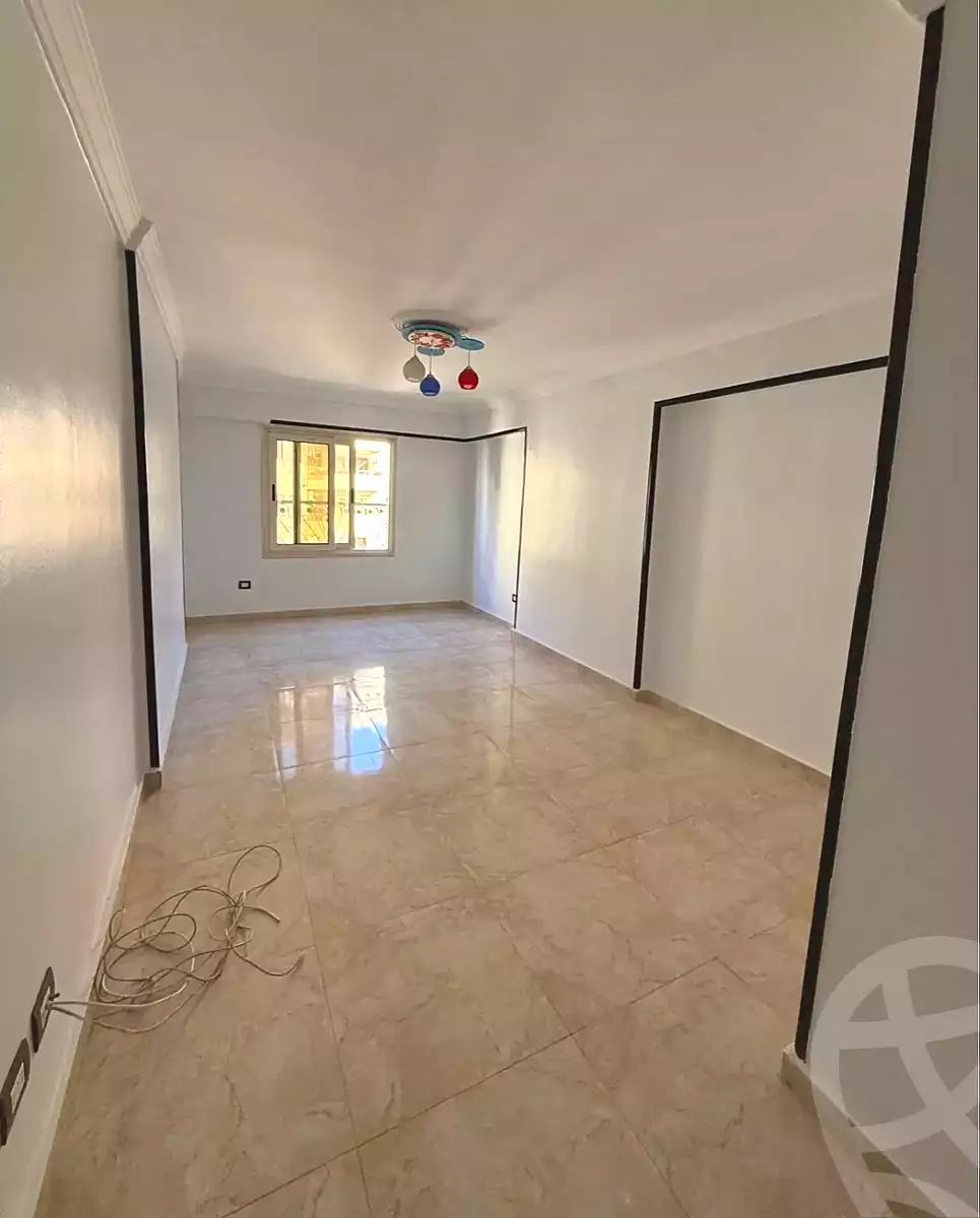 https://aqarmap.com.eg/ar/listing/6979759-for-sale-alexandria-el-mandara-shr-jml-bd-lnsr