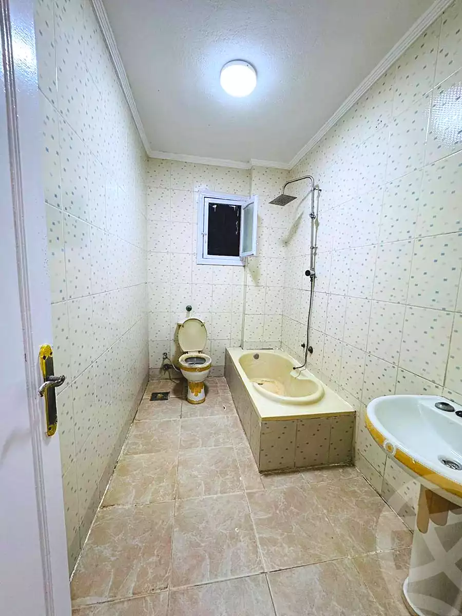 https://aqarmap.com.eg/ar/listing/6979849-for-sale-alexandria-al-agamy-shataa-el-nakheel