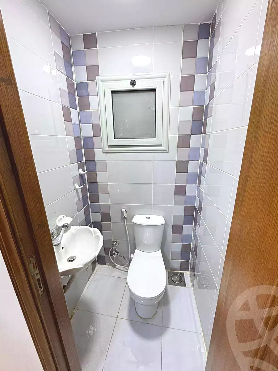https://aqarmap.com.eg/ar/listing/6979865-for-sale-alexandria-sydy-bshr-sydy-bshr-bhry-shr-mhmwd-l-yswy