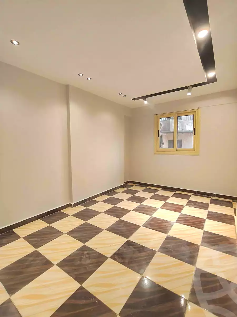 https://aqarmap.com.eg/en/listing/6980008-for-sale-alexandria-sydy-bshr-sydy-bshr-bhry-shr-khld-bn-lwlyd