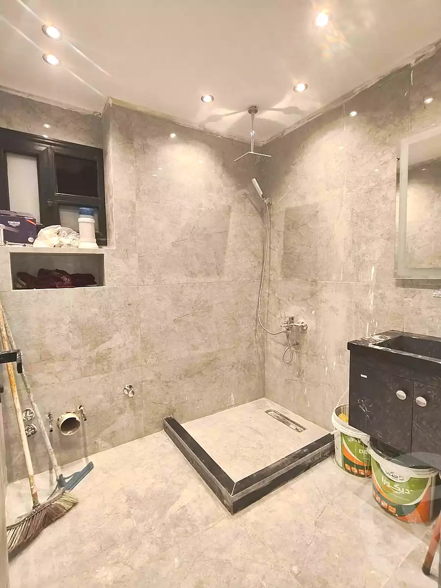https://aqarmap.com.eg/en/listing/6980008-for-sale-alexandria-sydy-bshr-sydy-bshr-bhry-shr-khld-bn-lwlyd