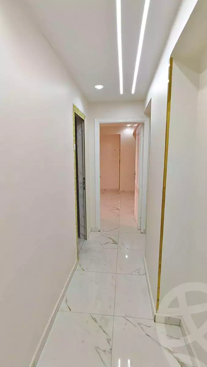 https://aqarmap.com.eg/ar/listing/6980019-for-rent-cairo-helwan-mostafa-fahmy-st