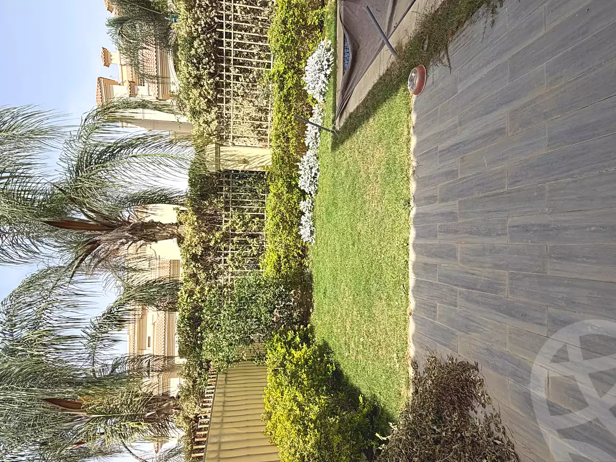 https://aqarmap.com.eg/en/listing/6979977-for-sale-cairo-el-shorouk-compounds-el-patio-5-east