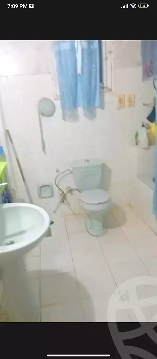 https://aqarmap.com.eg/en/listing/6980136-for-sale-alexandria-al-agamy-el-hanouvel-radwan-st