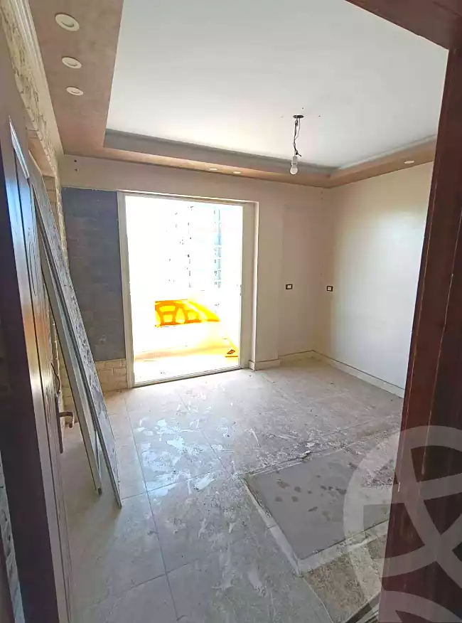 https://aqarmap.com.eg/ar/listing/6980170-for-sale-alexandria-el-asafra-shr-45