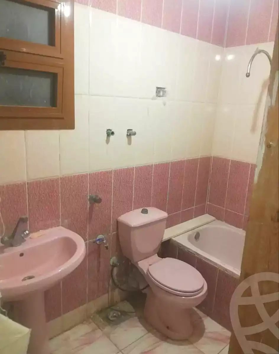 https://aqarmap.com.eg/ar/listing/6980194-for-sale-alexandria-al-agamy-lbytsh-shahr-al-assal-st