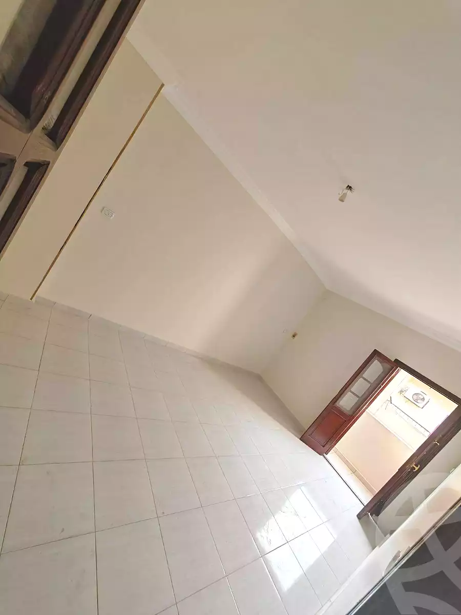 https://aqarmap.com.eg/ar/listing/6980293-for-sale-cairo-helwan-helwan-el-sharkeya-thabit-basha-st