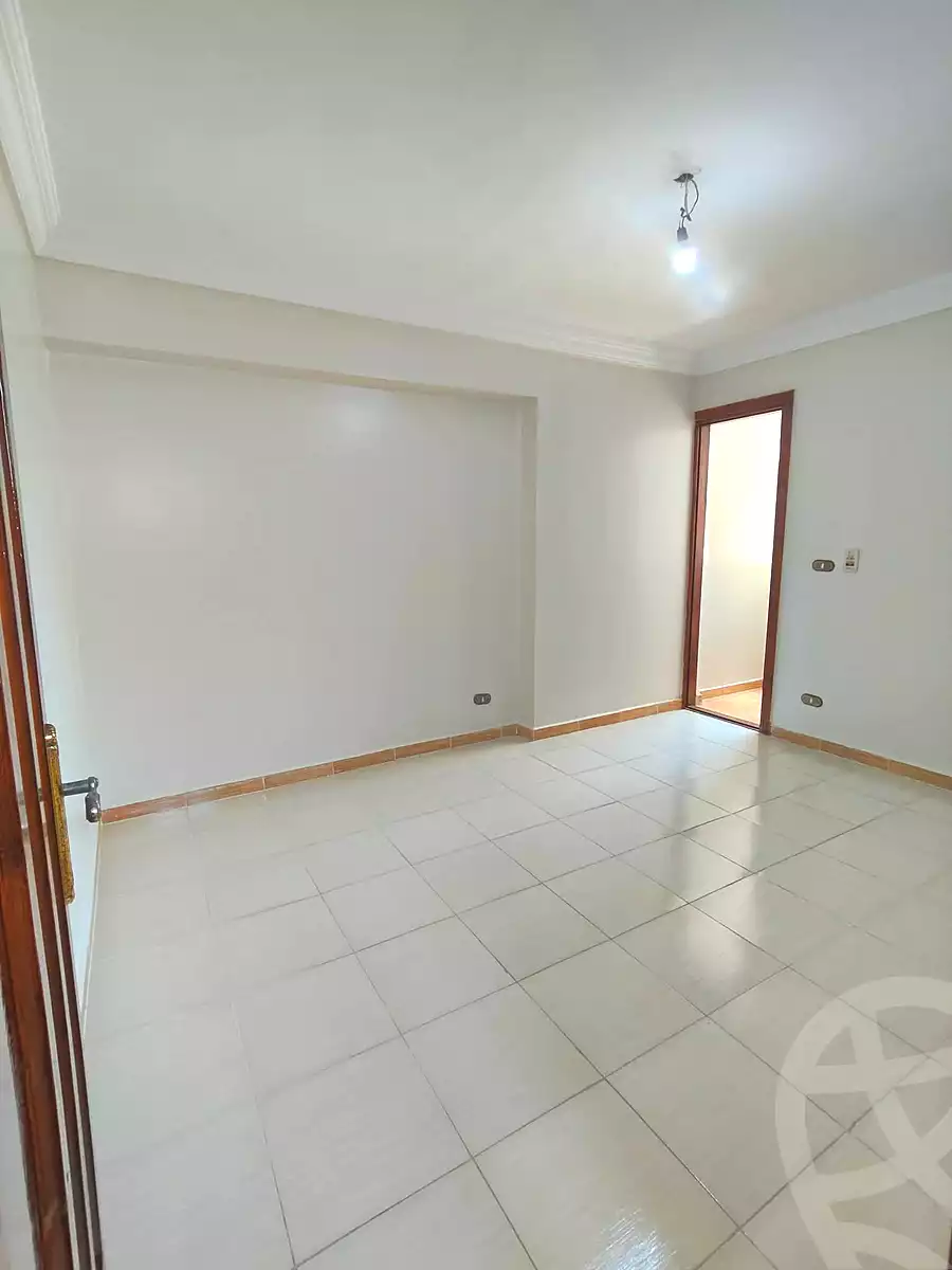 https://aqarmap.com.eg/en/listing/6980272-for-sale-alexandria-miami-mohammed-galal-hammad-st