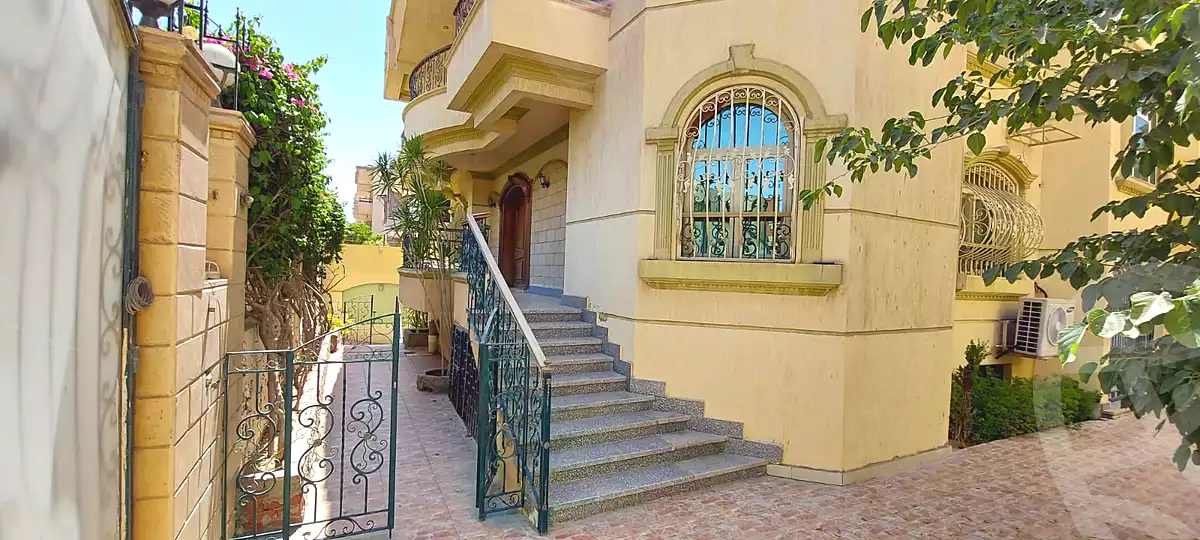 https://aqarmap.com.eg/ar/listing/6980338-for-sale-cairo-6th-of-october-garb-someed-neighborhood-3rd