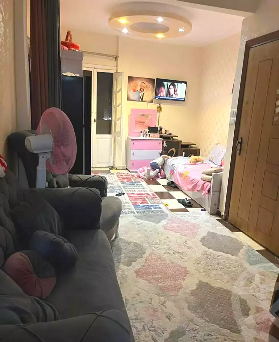 https://aqarmap.com.eg/en/listing/6980476-for-sale-alexandria-lsywf-el-falki