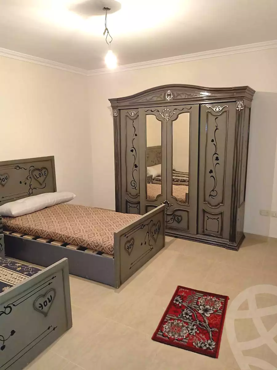 https://aqarmap.com.eg/en/listing/6980625-for-sale-cairo-helwan-kwrnysh-hlwn