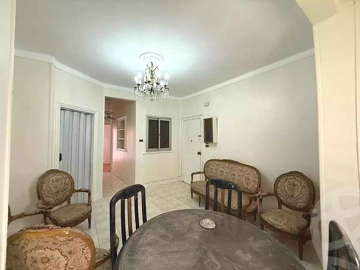 https://aqarmap.com.eg/en/listing/6980712-for-sale-cairo-downtown-abdeen-mohammed-farid-st