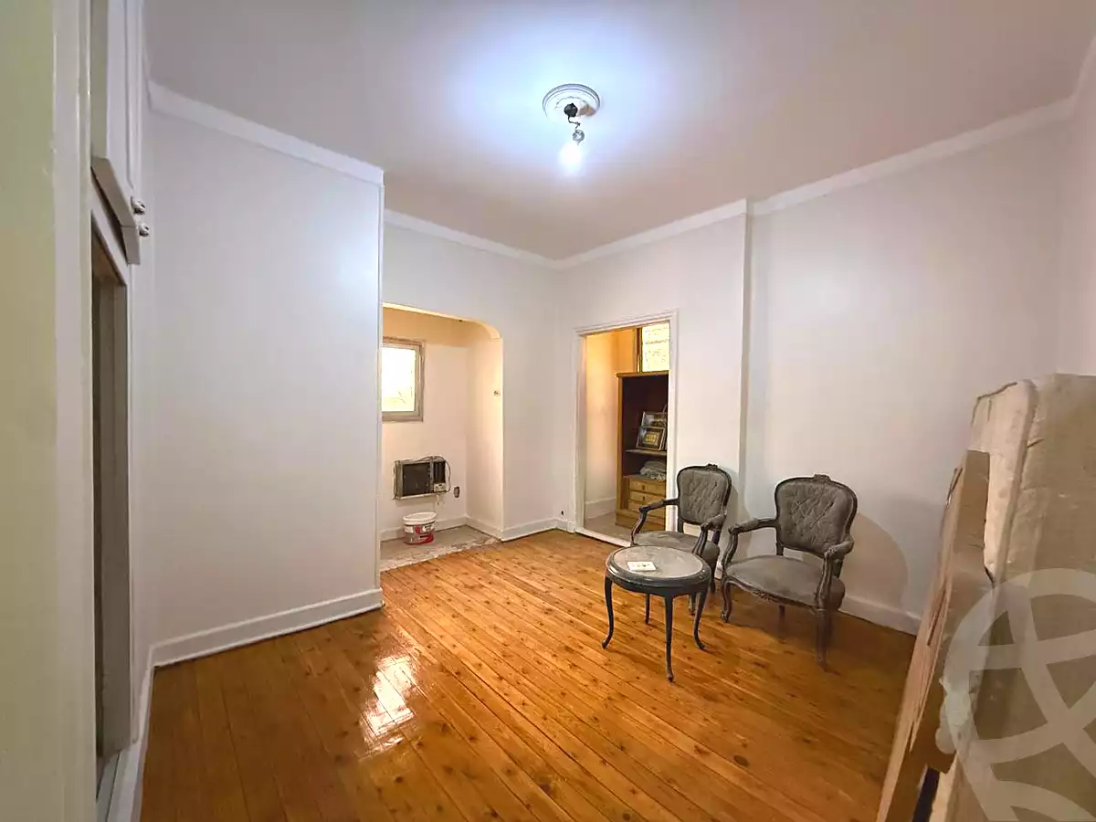 https://aqarmap.com.eg/en/listing/6980712-for-sale-cairo-downtown-abdeen-mohammed-farid-st