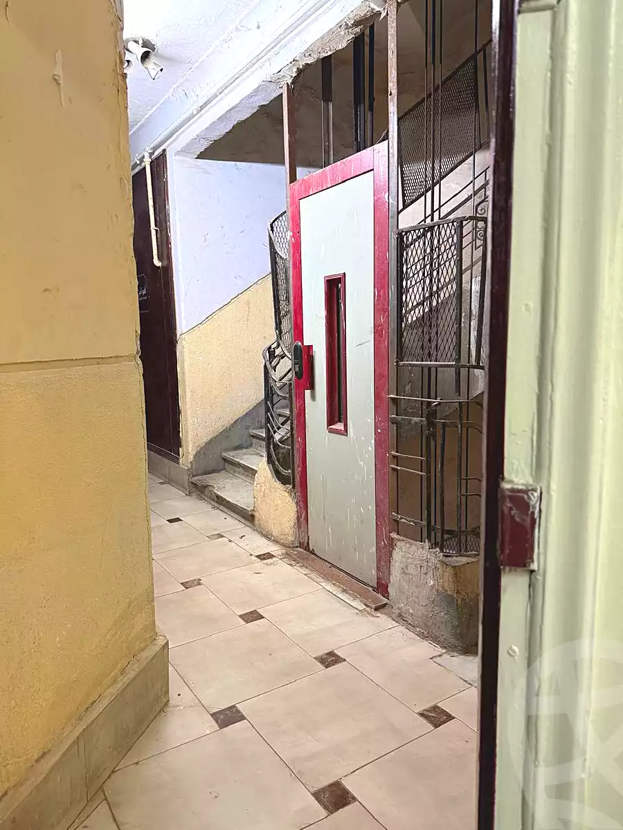 https://aqarmap.com.eg/en/listing/6980712-for-sale-cairo-downtown-abdeen-mohammed-farid-st