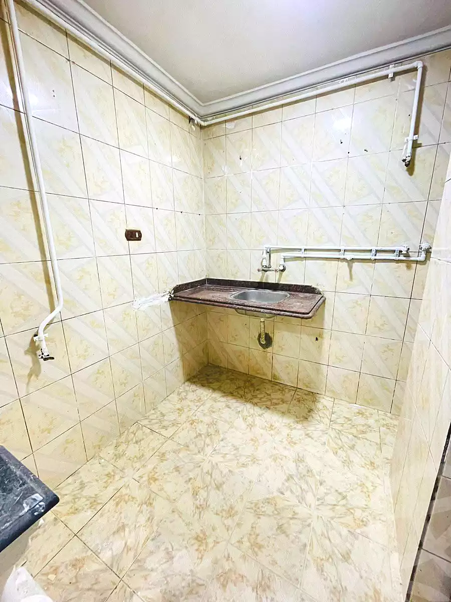 https://aqarmap.com.eg/en/listing/6980751-for-sale-alexandria-lsywf-el-falki-street-16-el-eslah