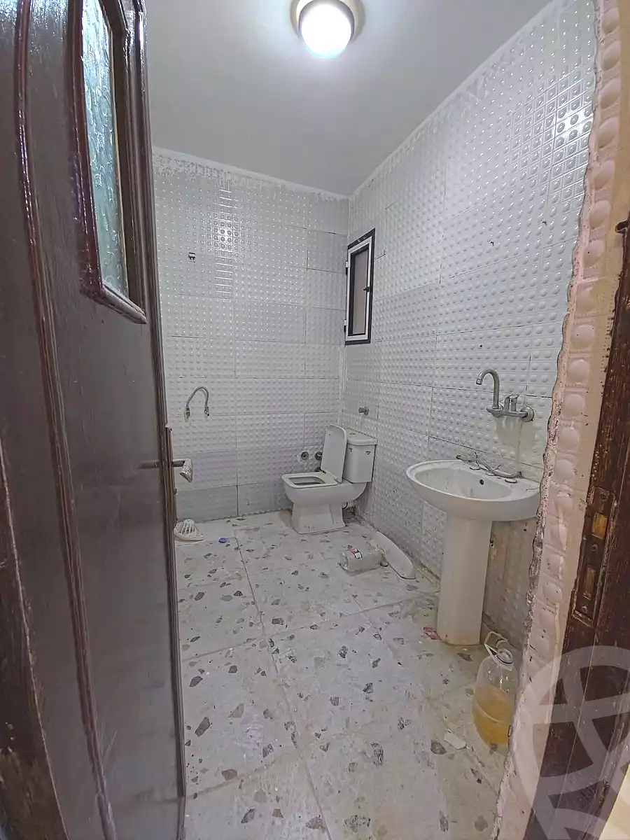 https://aqarmap.com.eg/en/listing/6980806-for-sale-alexandria-al-agamy-el-hanouvel-al-haded-we-al-soulb-st