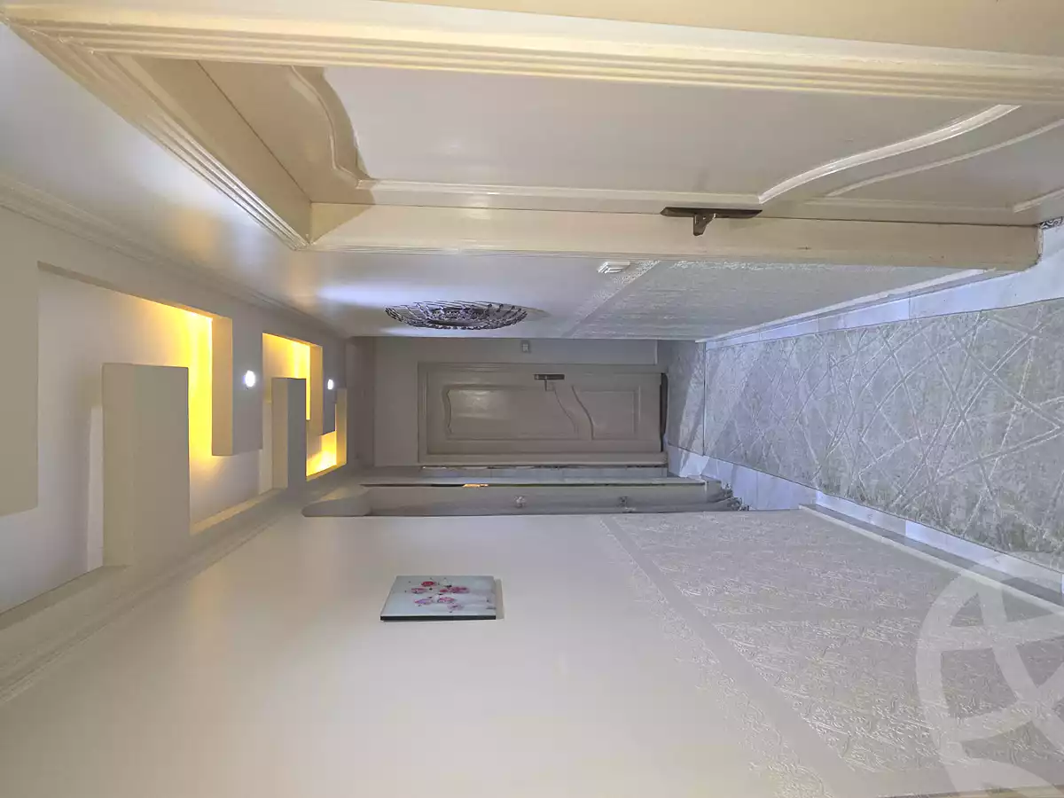 https://aqarmap.com.eg/ar/listing/6980829-for-sale-cairo-ljyz-el-warraq-kwrnysh-lwrq