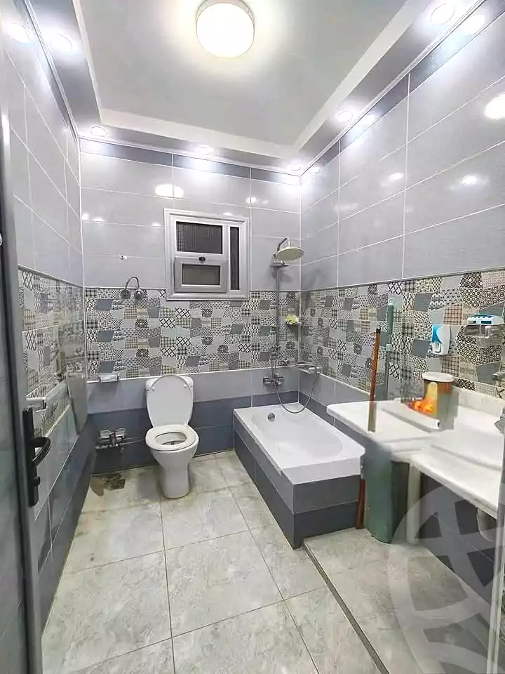 https://aqarmap.com.eg/en/listing/6980852-for-sale-alexandria-al-agamy-lbytsh-ibrahim-othman-st