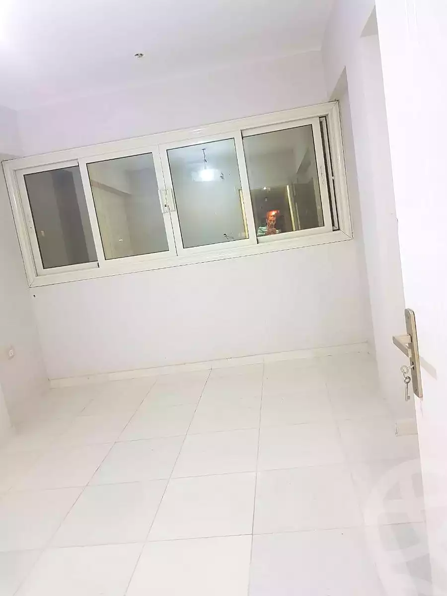 https://aqarmap.com.eg/ar/listing/6981097-for-sale-cairo-ain-shams-ain-shams-el-sharkia-kamar-st