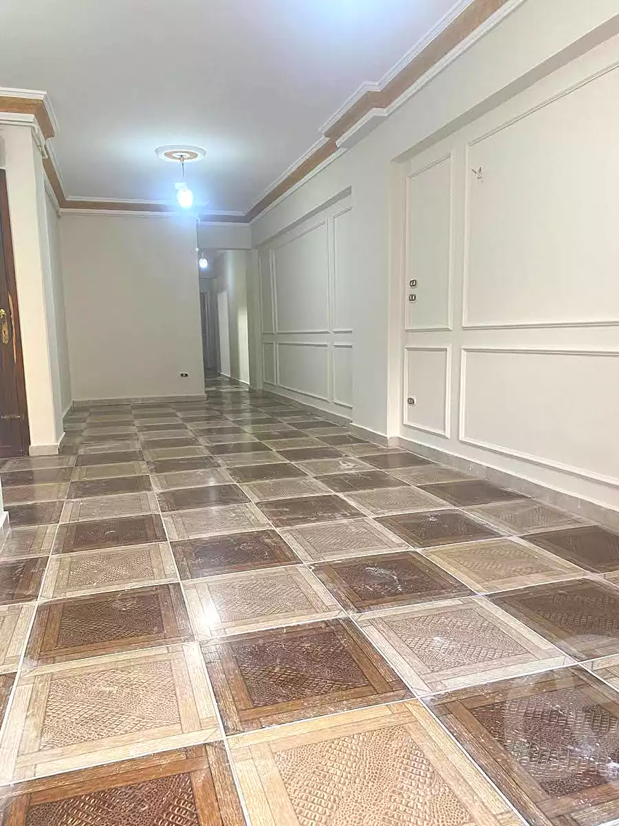https://aqarmap.com.eg/ar/listing/6981159-for-sale-alexandria-sydy-bshr-sydy-bshr-bhry