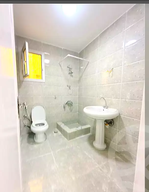 https://aqarmap.com.eg/en/listing/6981290-for-sale-alexandria-al-agamy-shataa-el-nakheel