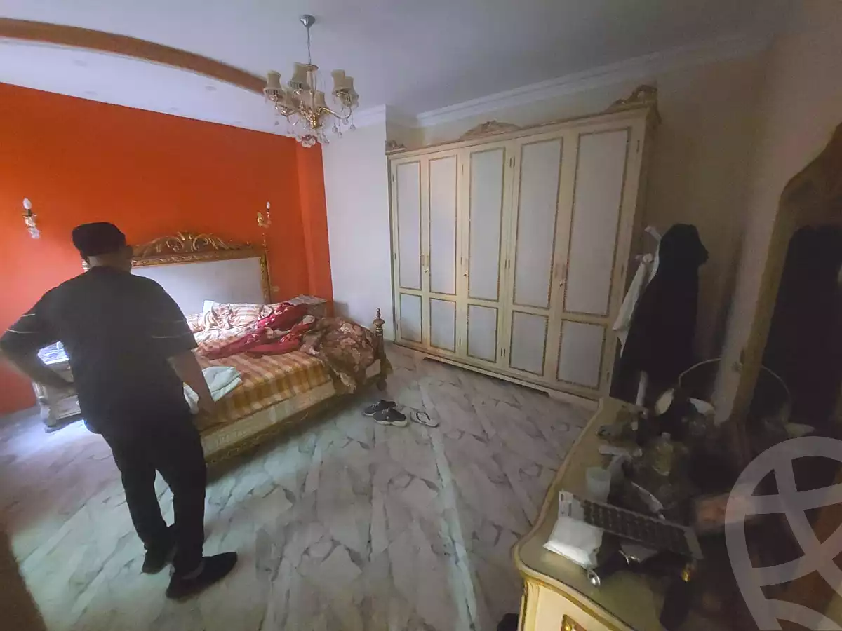 https://aqarmap.com.eg/en/listing/6981315-for-sale-qalyubia-banha-city-banha-city-farid-nada-st