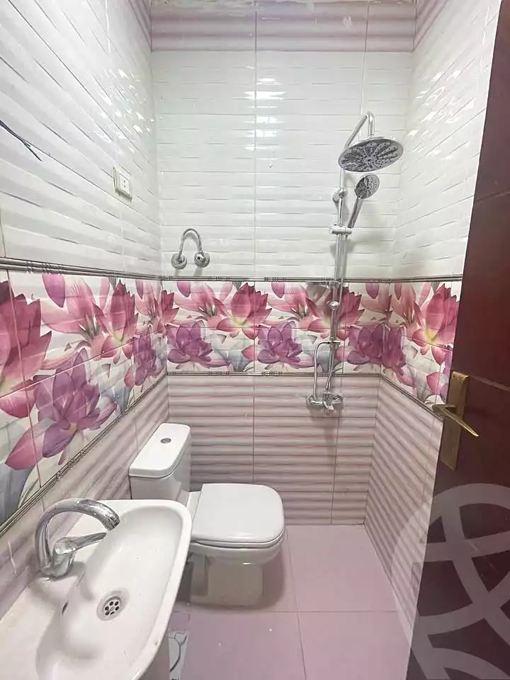 https://aqarmap.com.eg/en/listing/6981425-for-sale-alexandria-al-agamy-lbytsh-bianchiii