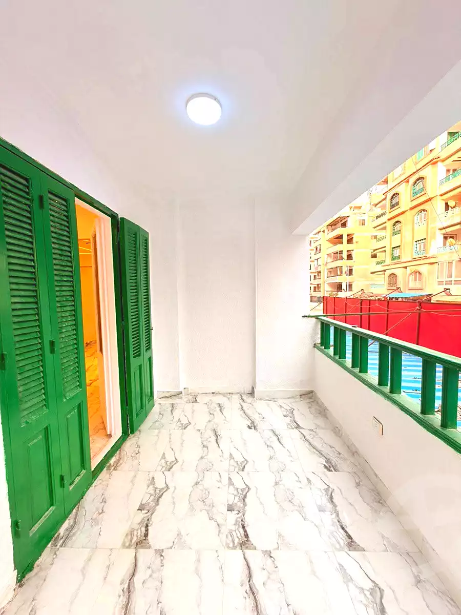 https://aqarmap.com.eg/ar/listing/6981426-for-sale-alexandria-al-agamy-shataa-el-nakheel